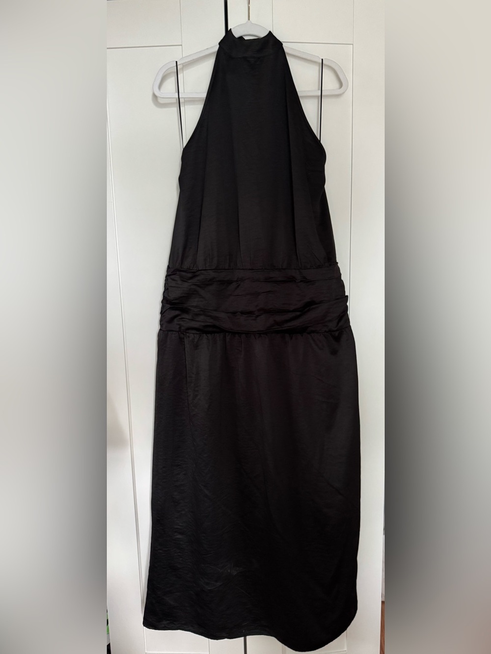 Black Lioness halter maxi dress. Xl. NWT